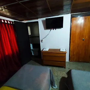 Pensión Construyendo Suenos Jl, Medellín
